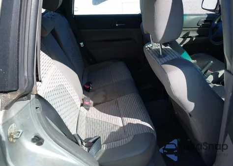 2004 Subaru Forester 2.5Xs z USA, uszkodzony, nr VIN JF1SG65604G725475